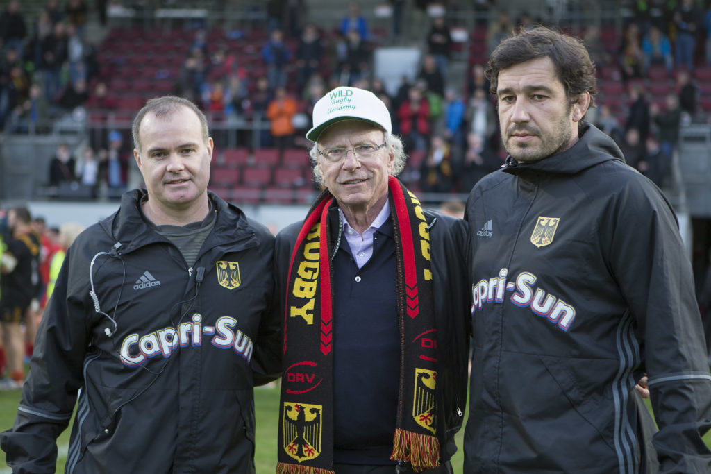 Viertes Spiel der Rugby Europe Championship: Deutschland-Spanien in Köln am 11.03.2017 von links: Nationaltrainer Kobus Potgieter (Deutschland), Hauptsponsor und Gruender der Wild-Rugby Academy Dr. Hans-Peter Wild und rechts Teammanager Robert Mohr (Deutschland) Fotograf: Jürgen Kessler